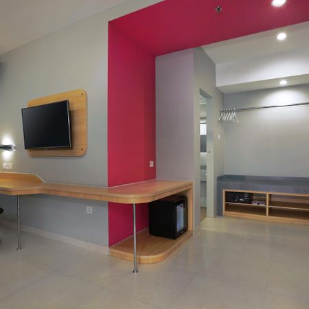 Favehotel Ahmad Yani Banjarmasin Exterior foto